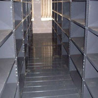 Adjustable Racks In South Extension